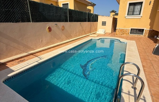 Resale - Villa - Orihuela - Villamartin