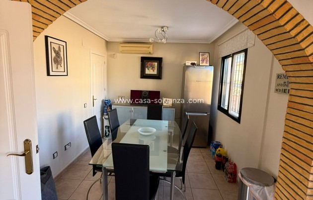 Resale - Villa - Orihuela - Villamartin