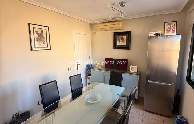 Resale - Villa - Orihuela - Villamartin