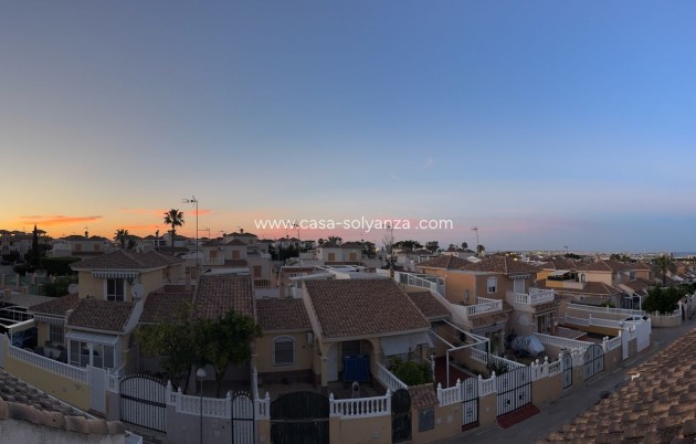 Herverkoop - Villa - Torrevieja - Los Altos