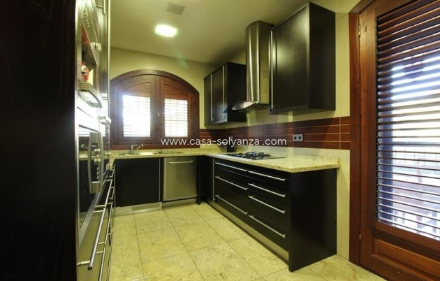 Resale - Villa - Orihuela - Campoamor