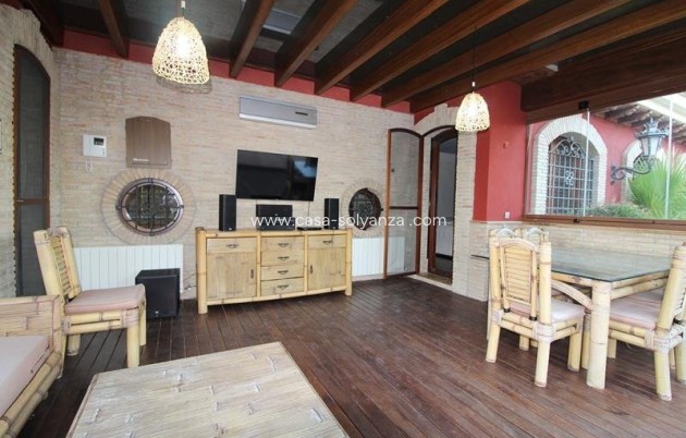 Resale - Villa - Orihuela - Campoamor
