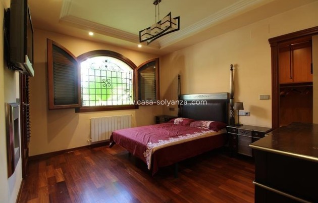 Resale - Villa - Orihuela - Campoamor