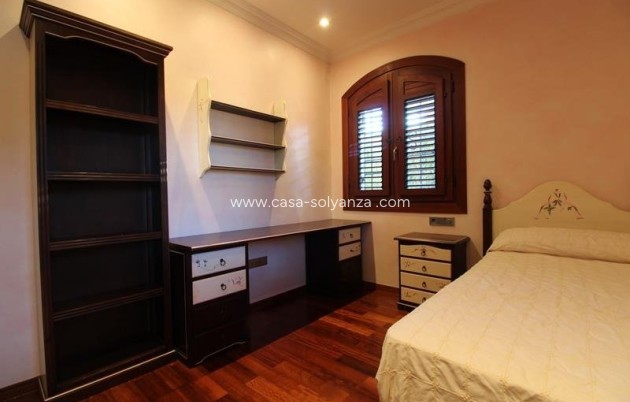 Resale - Villa - Orihuela - Campoamor