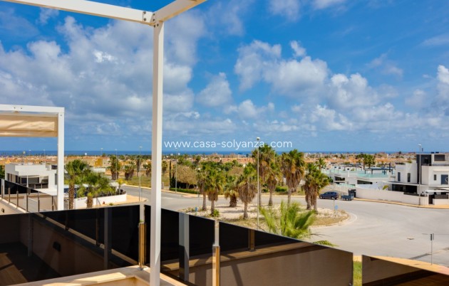 Resale - Villa - Orihuela - Lomas de Cabo Roig