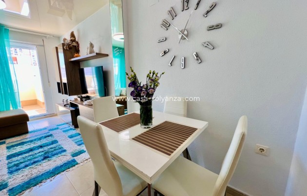 Resale - Apartment / flat - Torrevieja - Playa de los Locos