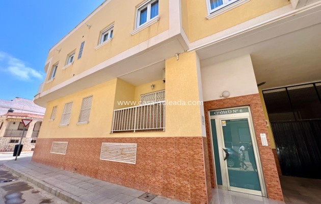 Resale - Apartment / flat - Torrevieja - Playa de los Locos