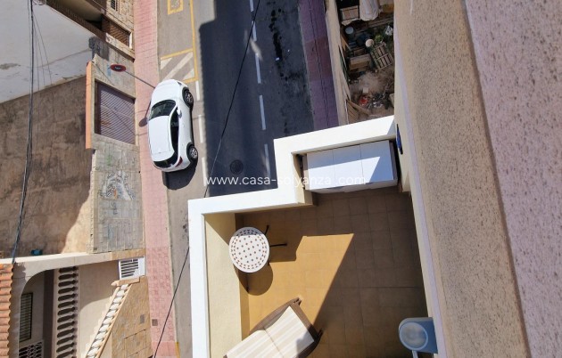 Resale - Apartment / flat - Torrevieja - Playa de los Locos