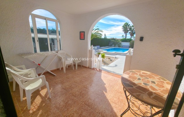 Resale - Villa - Torrevieja, San Luis