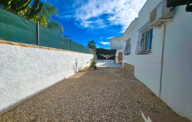 Resale - Villa - Torrevieja, San Luis