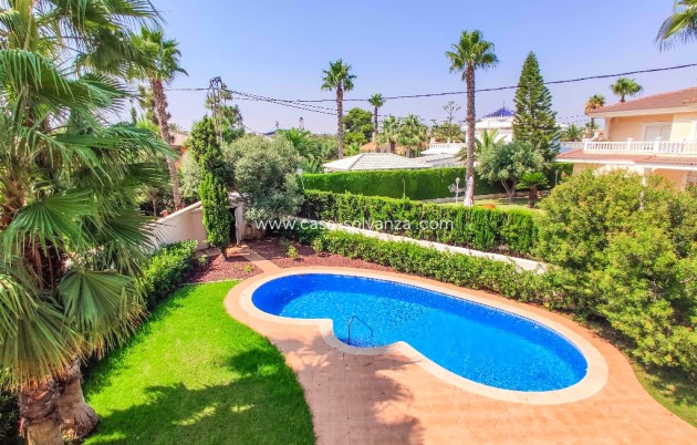 Neue Gebäude - Villa - Cabo Roig