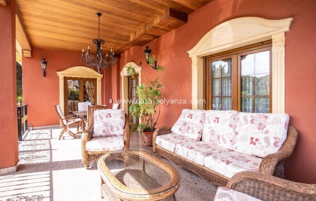 Resale - Villa - Campoamor