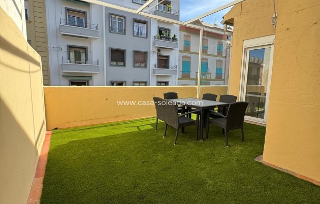 Resale - Apartment / flat - Alicante - Center