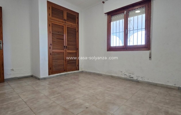 Herverkoop - Villa - Torrevieja - El Chaparal
