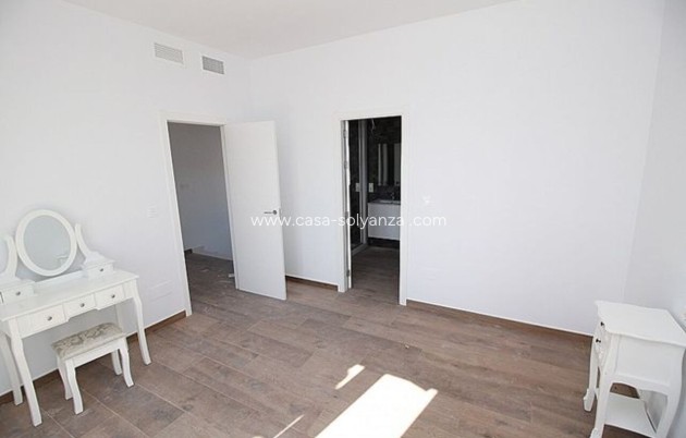 Wiederverkauf - Villa - Pinoso