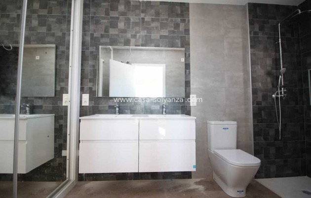 Wiederverkauf - Villa - Pinoso