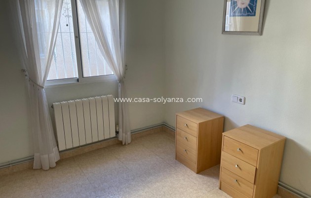 Wiederverkauf - Stadthaus - Villamartin - Villamartín