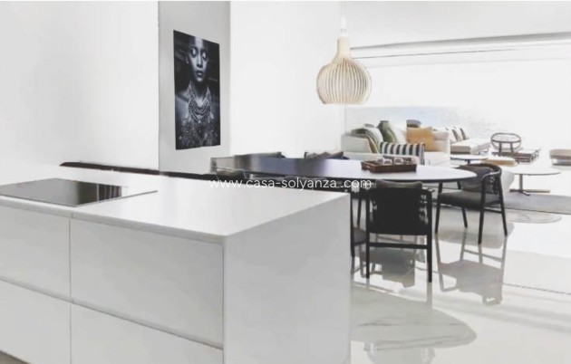 Neue Gebäude - Wohnung - Relleu