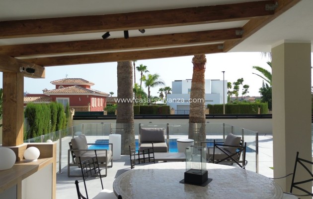 Revente - Villa - Alfas del Pí - Costa Blanca