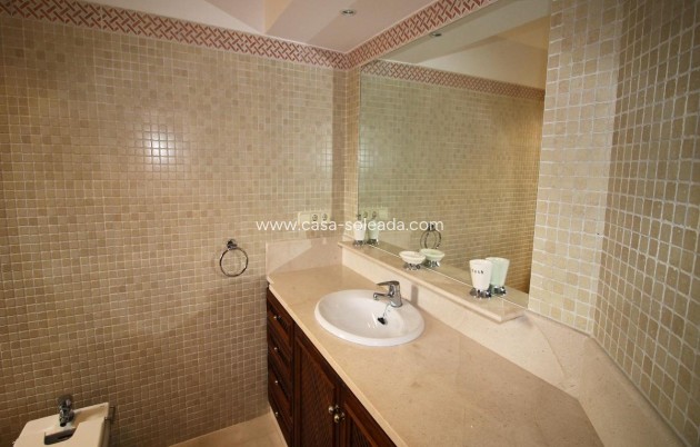 Resale - Villa - La Manga del Mar Menor - Costa Calida