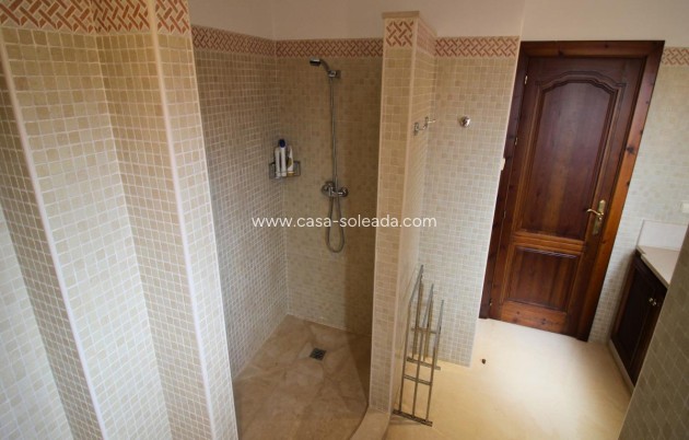 Resale - Villa - La Manga del Mar Menor - Costa Calida