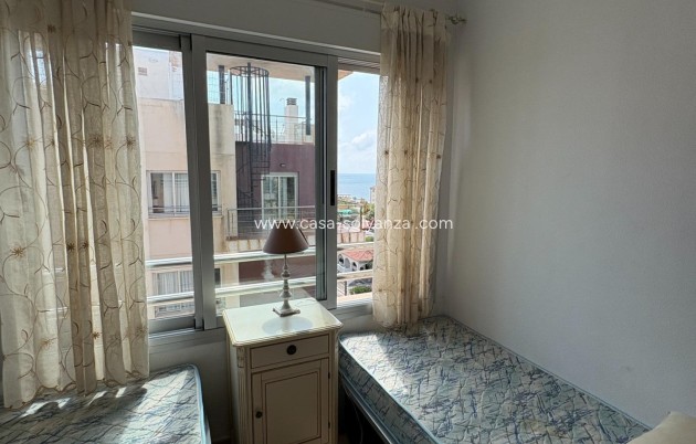 Herverkoop - Appartement / flat - Torrevieja - Punta Prima