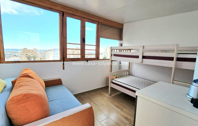 Revente - Appartement - Torrevieja - Nueva Torrevieja