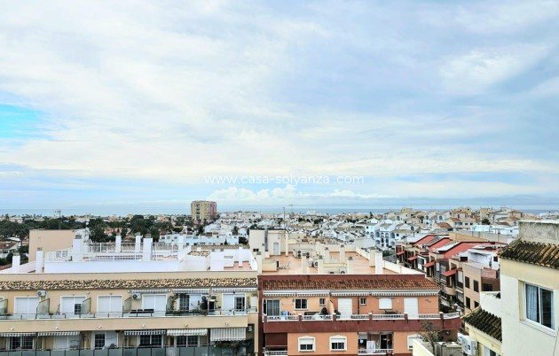 Revente - Appartement - Torrevieja - Nueva Torrevieja