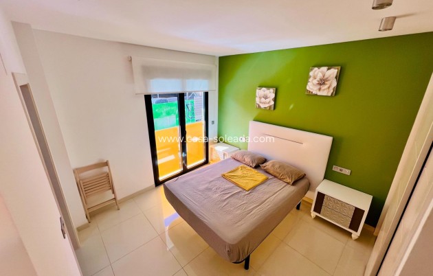 Resale - Apartment / flat - Torrevieja - Playa del Cura