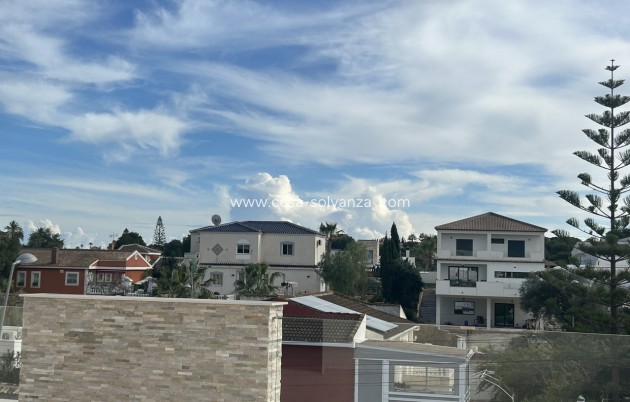 Herverkoop - Villa - Los Balcones - Costa Blanca