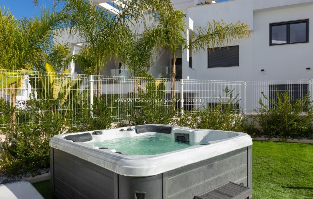 Herverkoop - Bungalow - Torrevieja - Los Balcones