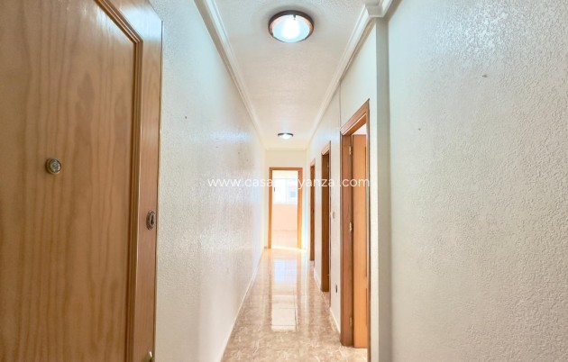 Revente - Appartement - Torrevieja - Playa del Cura