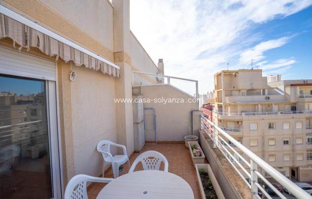 Herverkoop - Appartement / flat - Torrevieja - Centro