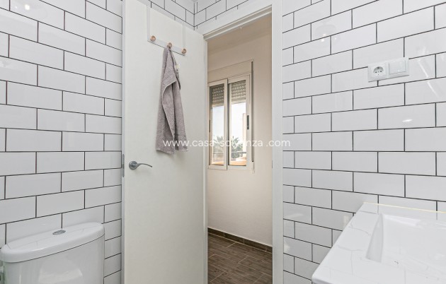 Revente - Maison de ville - Torrevieja - Torretas