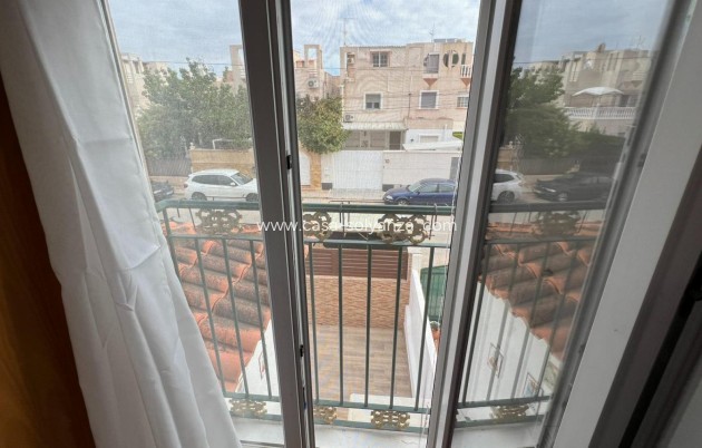 Herverkoop - Bungalow - Torrevieja - Torretas