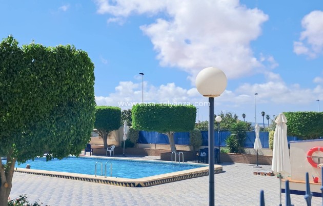 Reventa - Apartamento / piso - Torrevieja - Parque Acuático - Sector 25