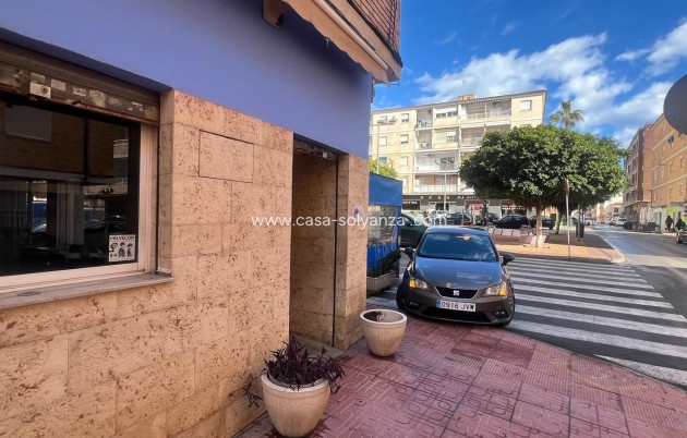 Revente - Commercial - Torrevieja - Estacion Autobuses