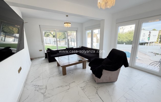 Resale - Villa - Villamartin - Villamartín