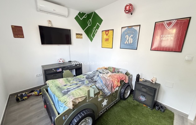 Resale - Villa - Villamartin - Villamartín