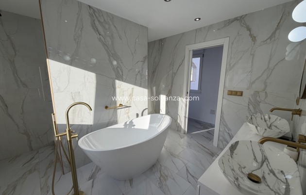 Resale - Villa - Villamartin - Villamartín