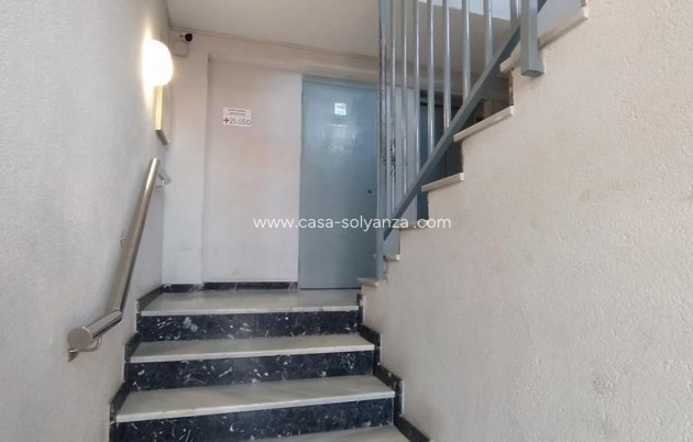 Herverkoop - Appartement / flat - Torrevieja - Punta Prima