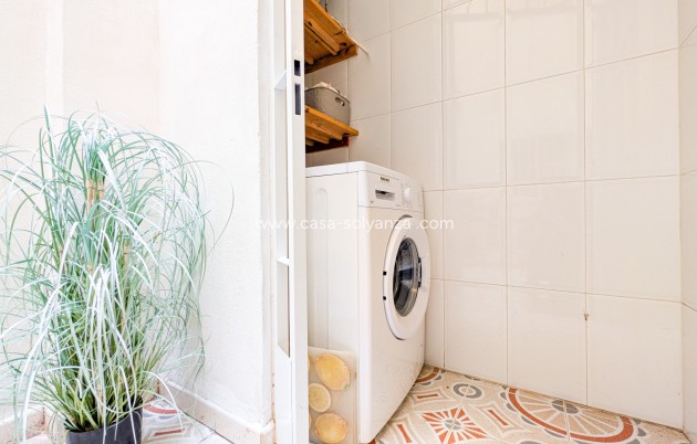 Reventa - Apartamento / piso - Torrevieja - Costa Blanca