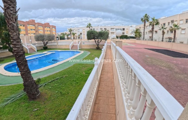 Resale - Apartment / flat - Torrevieja - Center