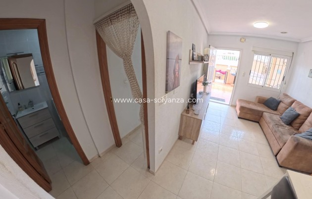 Resale - Apartment / flat - Torrevieja - Center