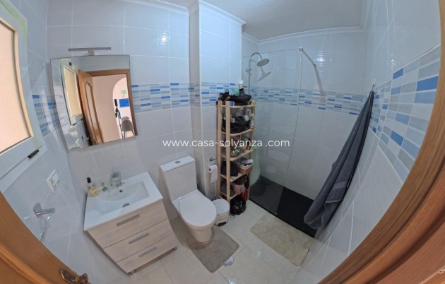 Resale - Apartment / flat - Torrevieja - Center