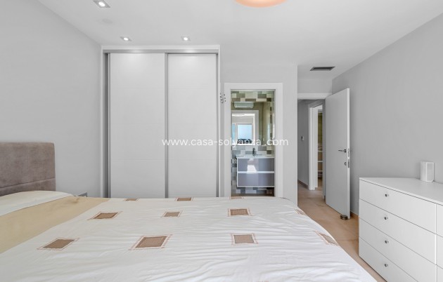 Herverkoop - Villa - Orihuela - Orihuela Costa