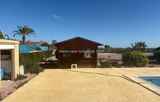 Resale - Villa - Albatera