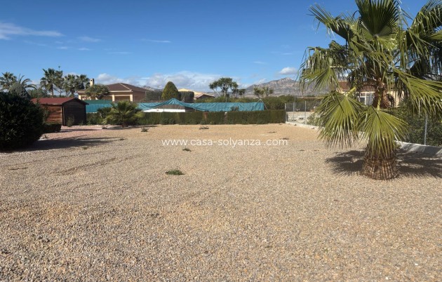 Resale - Villa - Albatera