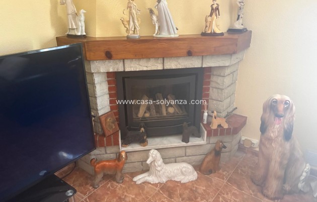 Resale - Villa - Albatera