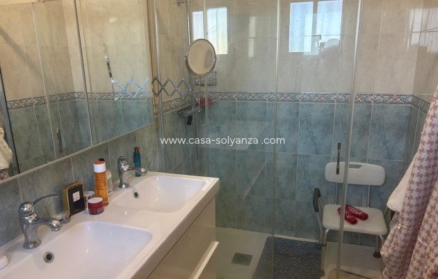 Resale - Villa - Albatera